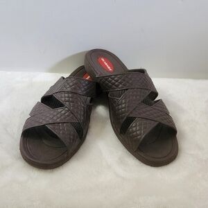 Okabashi Brown Cross Strap Woman's Sandals Size Small 5-6